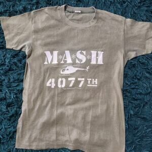 Vintage 1981 MASH 4077th TV Show Tee Army Green 20th Century Fox 17x24